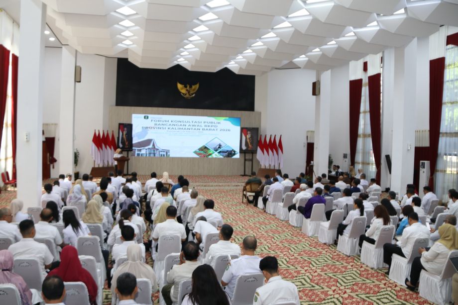FORUM RKPD PROVINSI KALBAR : DEMI KESEJAHTERAAN MASYARAKAT 5 TAHUN KEDEPAN