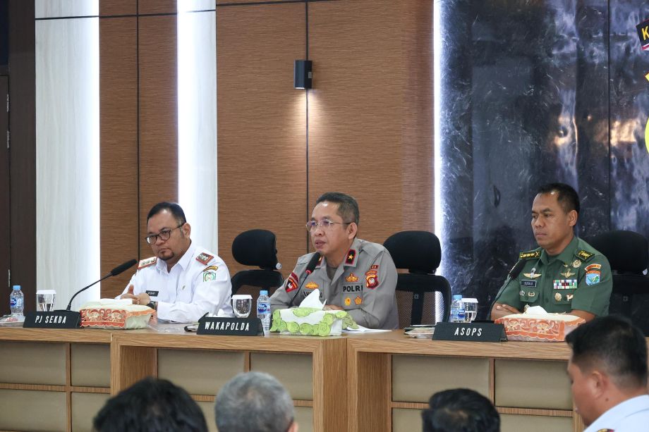 BARI AJAK SEMUA ELEMEN BERPERAN AKTIF SUKSESKAN IMLEK 2576 DAN CAP GO MEH 2025 DI KALBAR