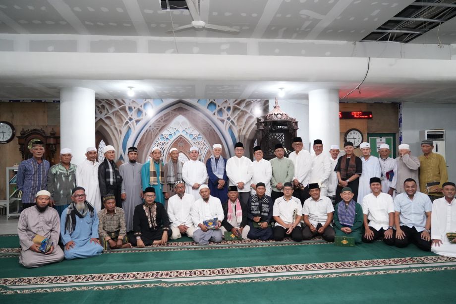 GUBERNUR RIA NORSAN AJAK UMAT AMALKAN KANDUNGAN AL-QURAN