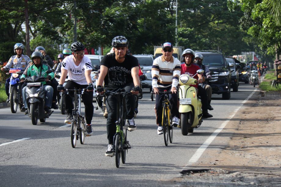 JALIN SILATURAHMI, GUBERNUR RIA GOWES BERSAMA ULAMA